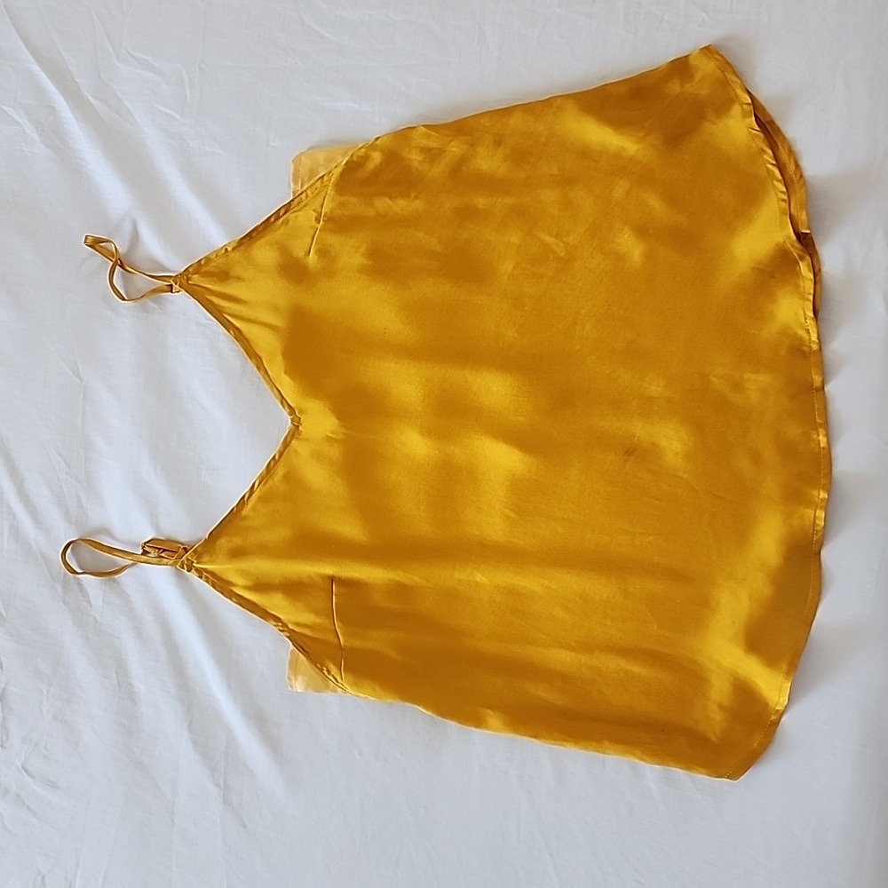 ✨️Anthropologie Satin Top✨️